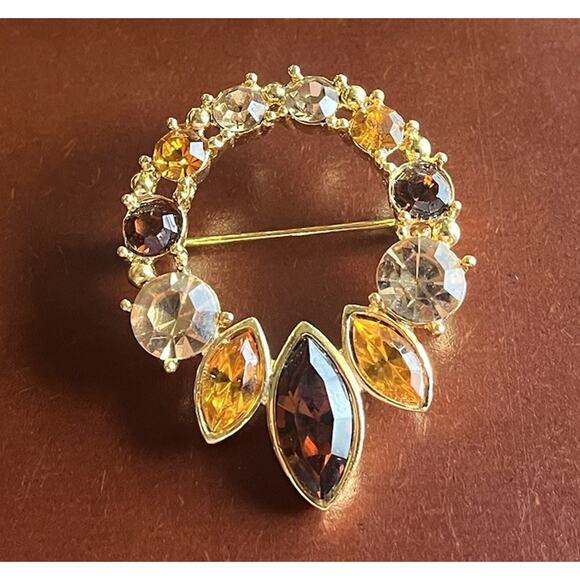 Lia Wreath Bar Brooch Pin G old Tone Lot Red Yellow Rhinestone Matching Gift Set - Picture 6 of 13